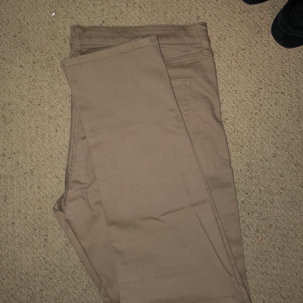 Beige / khaki pants
